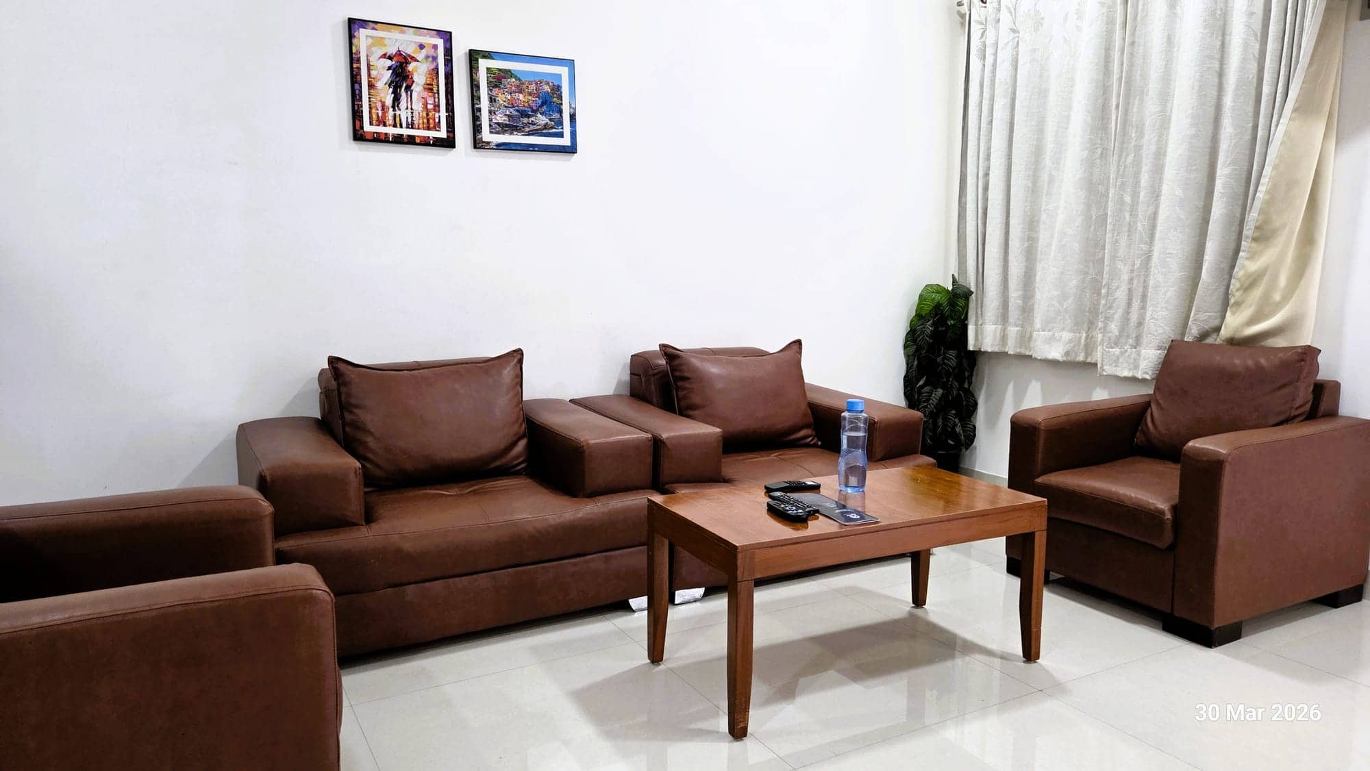 3 BHK — photo 3