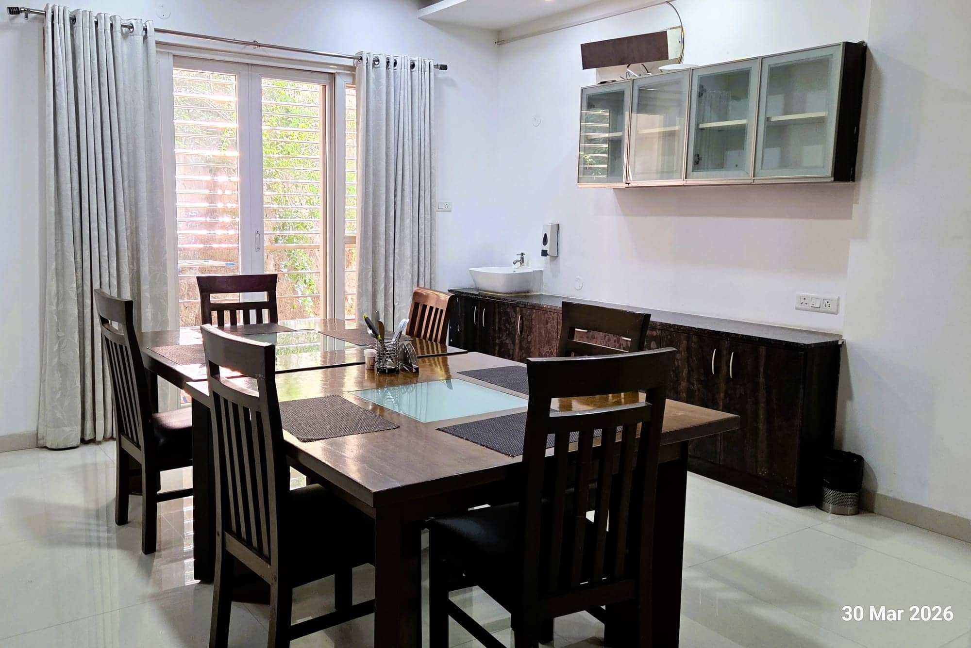 4 BHK — photo 14
