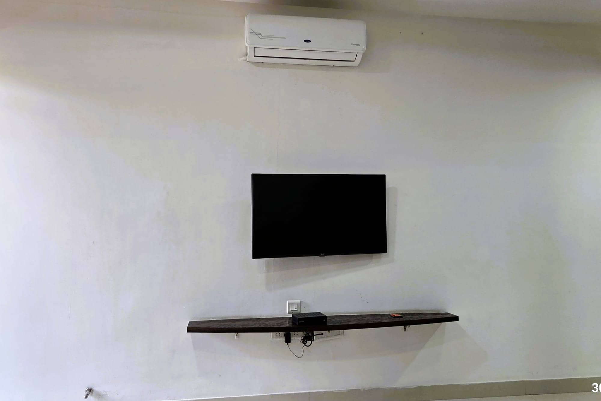 4 BHK — photo 23