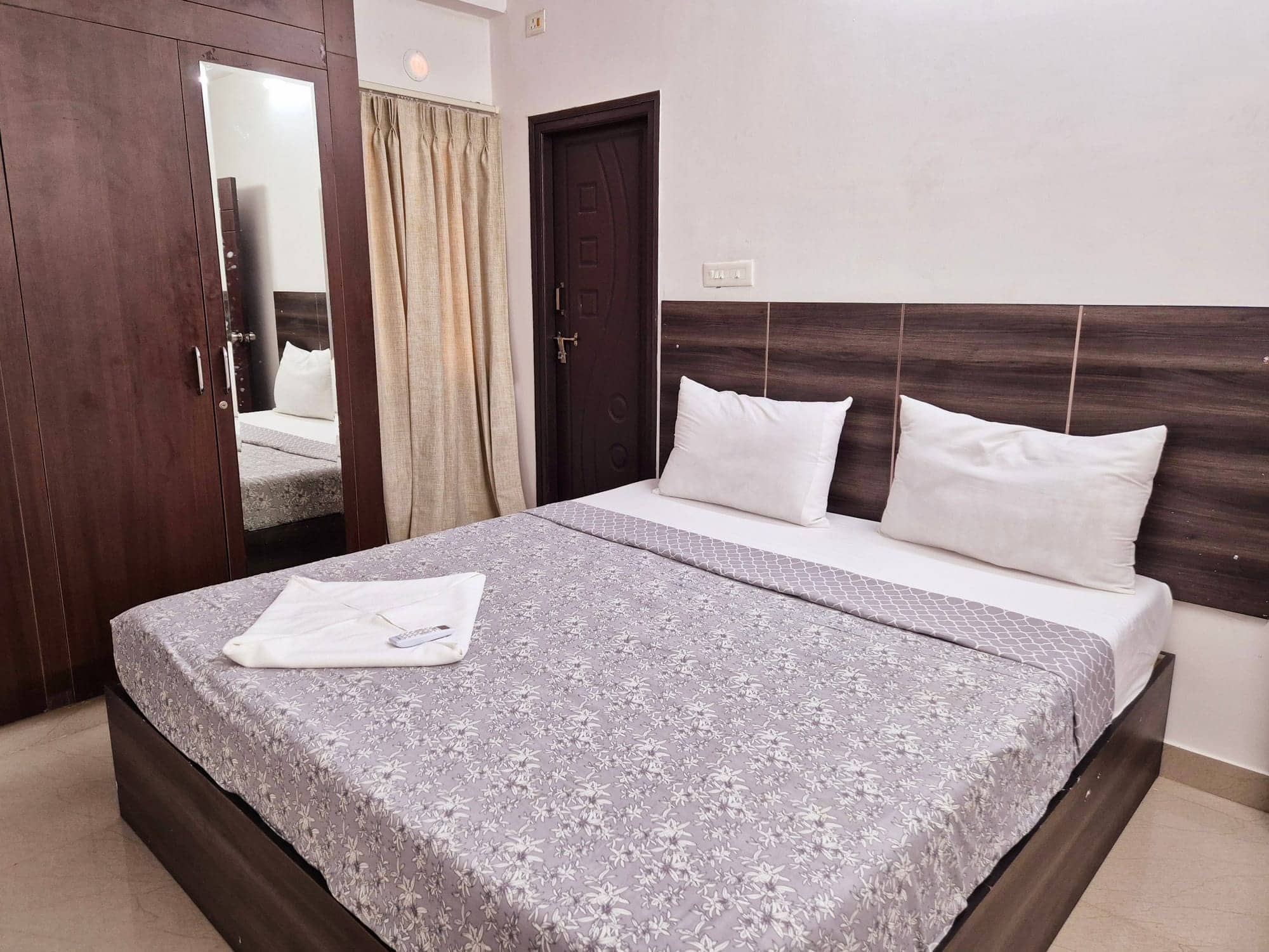 Standard 2 BHK — photo 10