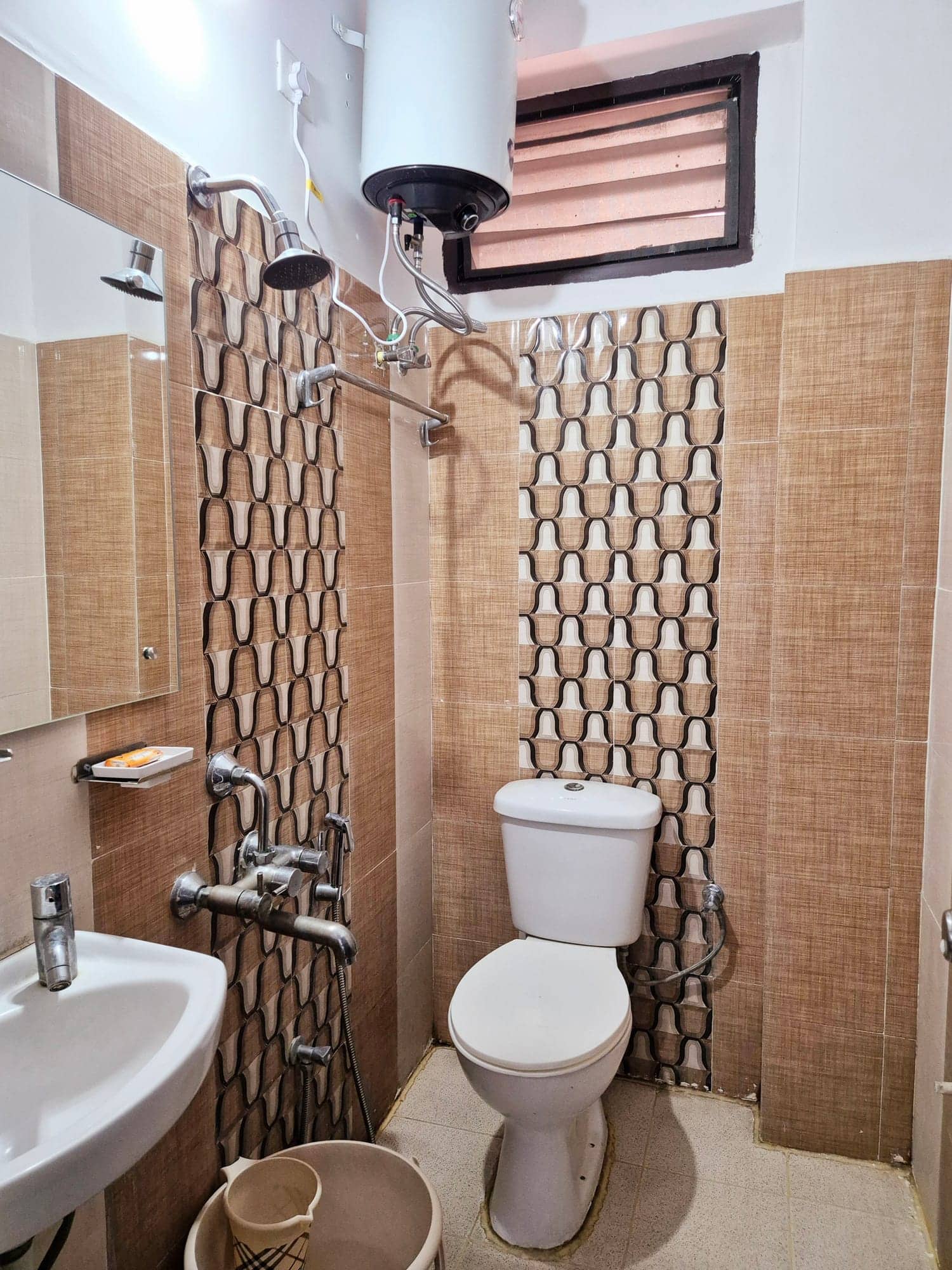 Standard 2 BHK — photo 14