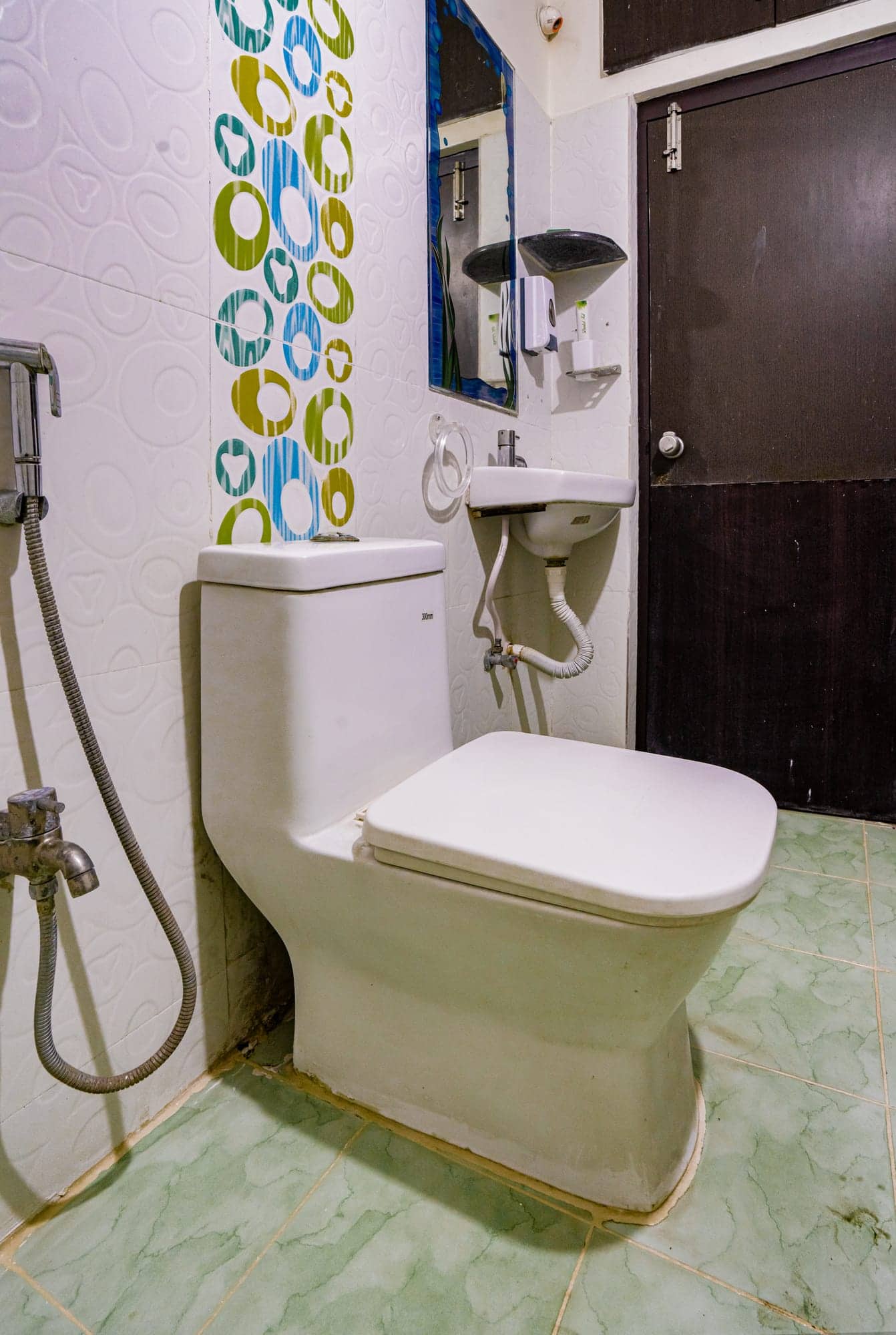 Spacious 3 BHK — photo 14