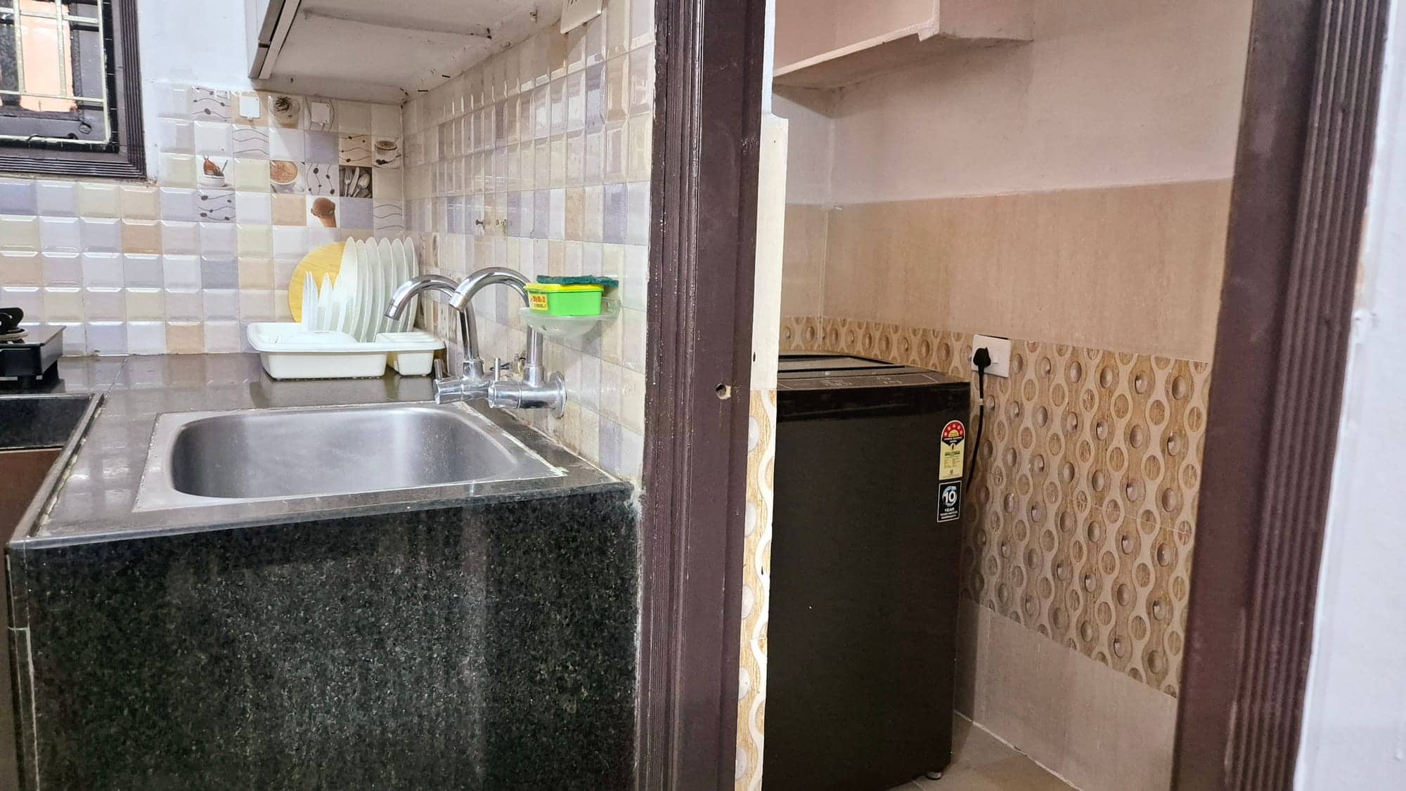 Spacious 2 BHK — photo 13
