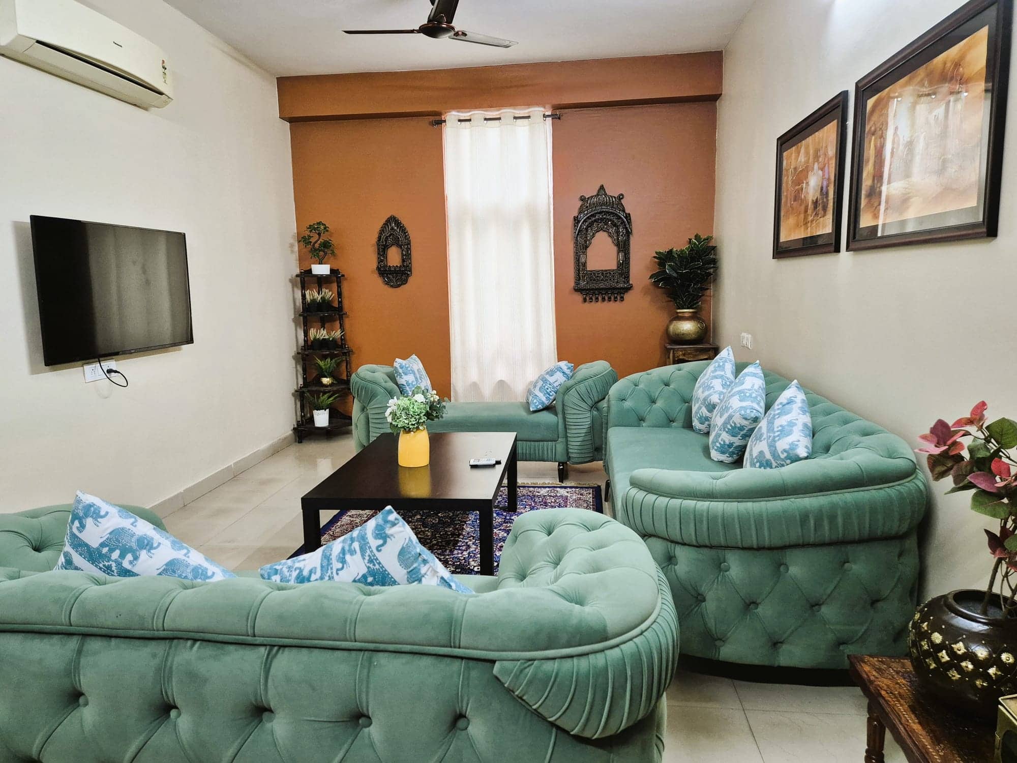 3 BHK — photo 4