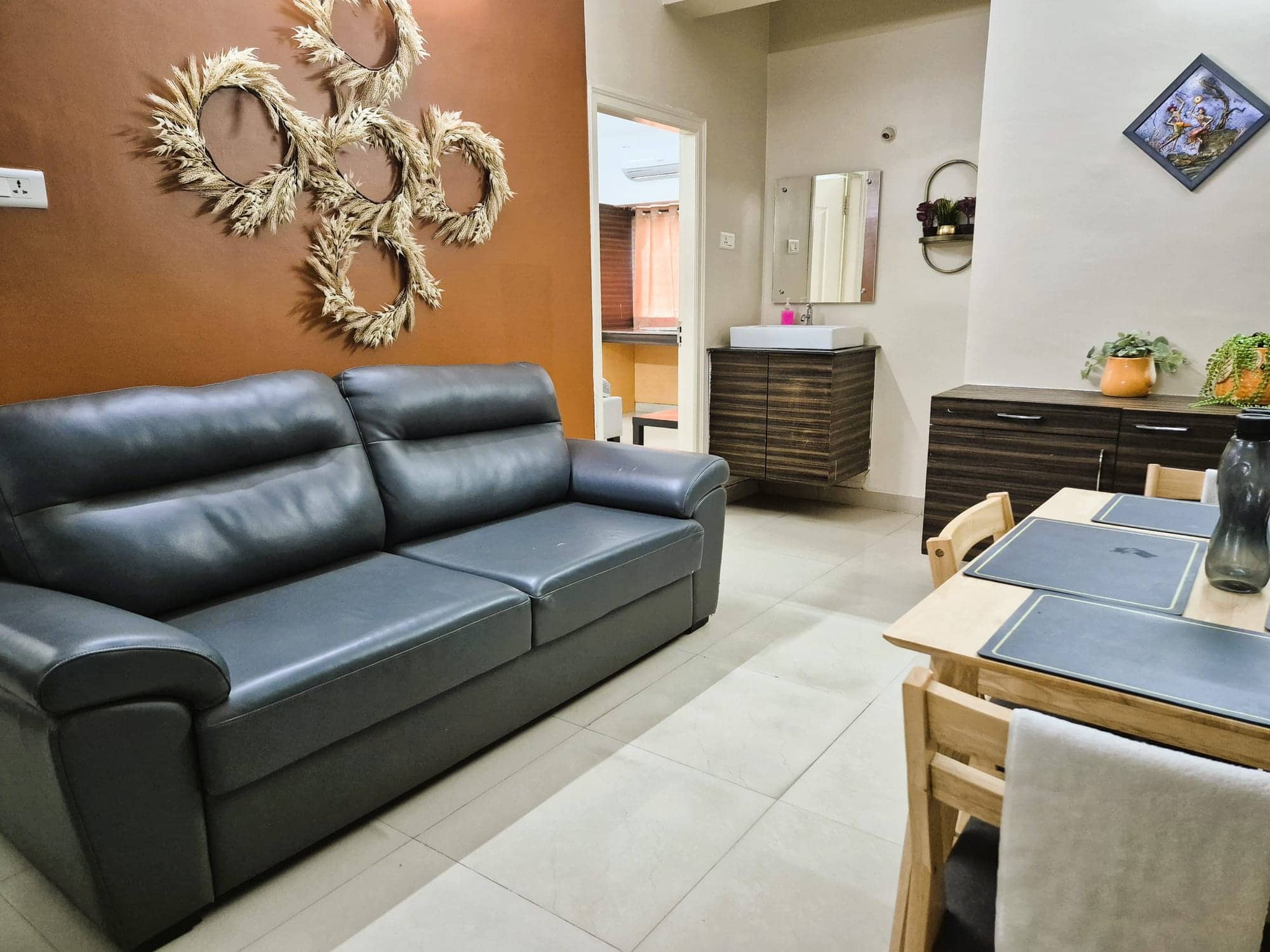 3 BHK — photo 6