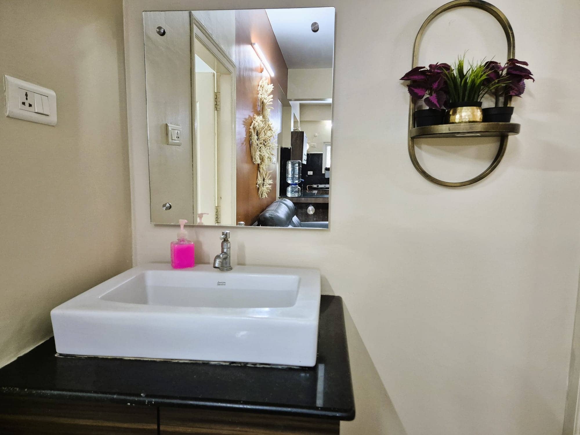 3 BHK — photo 7