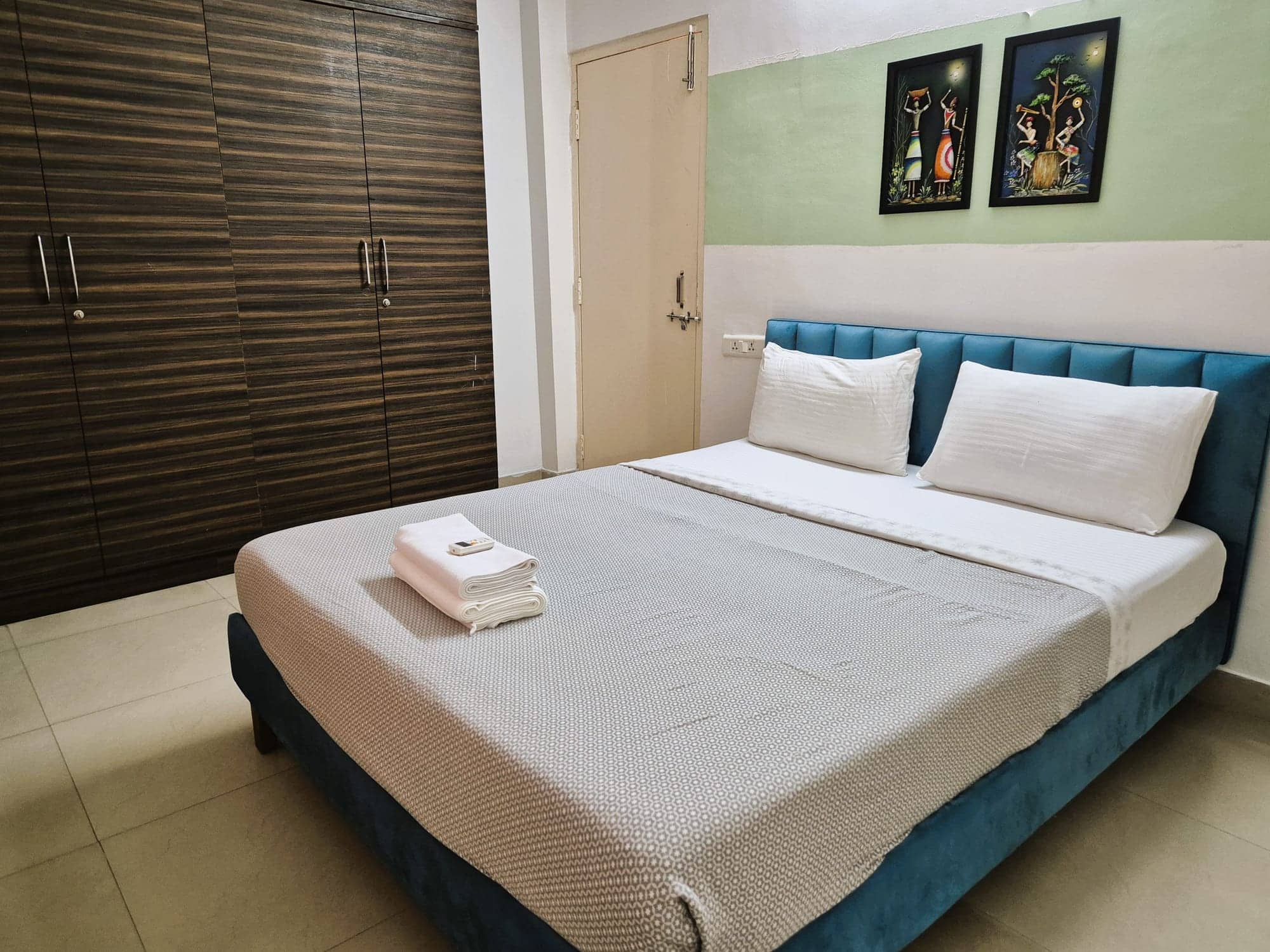 3 BHK — photo 8