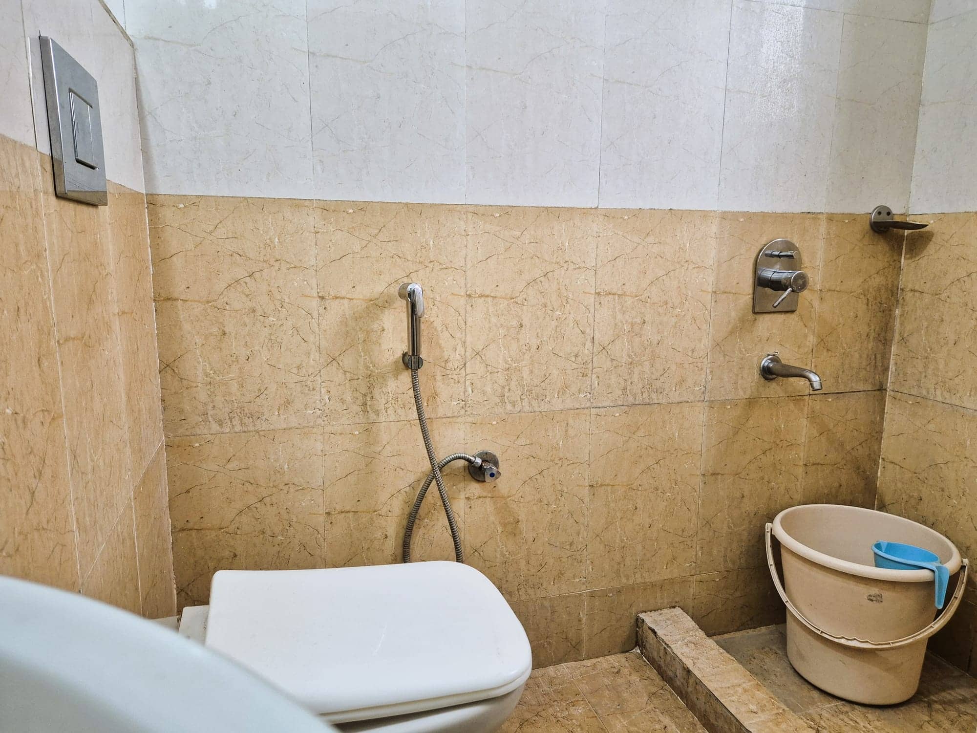 3 BHK — photo 19